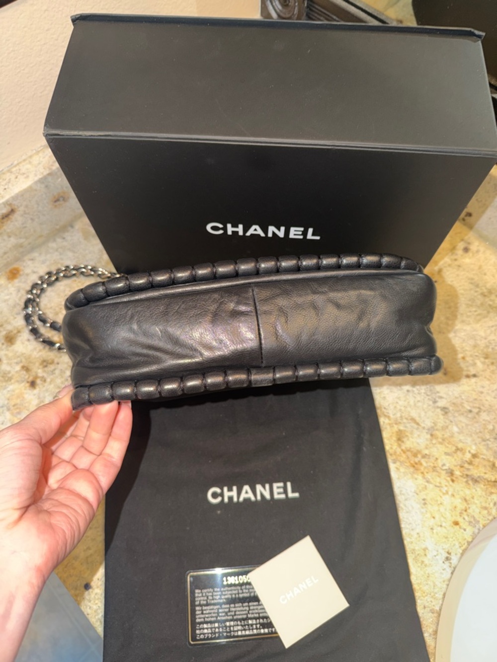 CHANEL Black Quilted Lambskin Flap Bag with Chain Strap CC logo - Picture 6 of 17